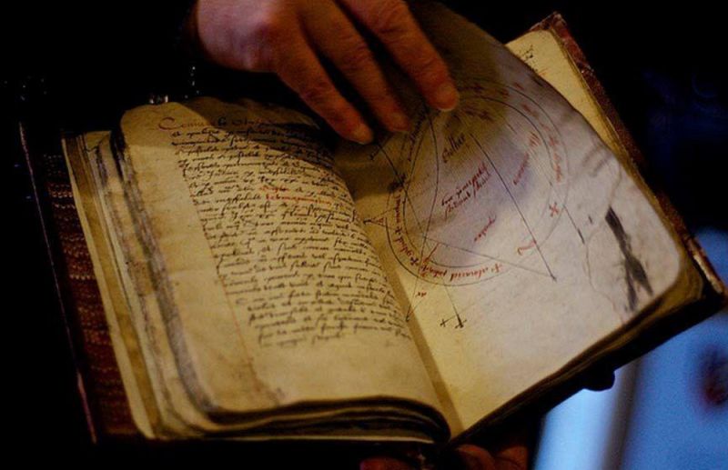 File:Coin's Journal.jpg